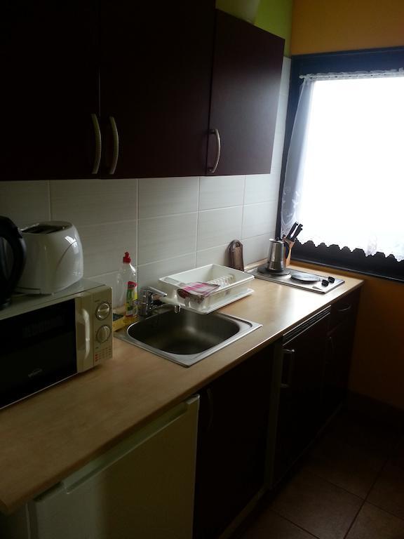 Nador Apartman Apartment Balatonlelle Room photo