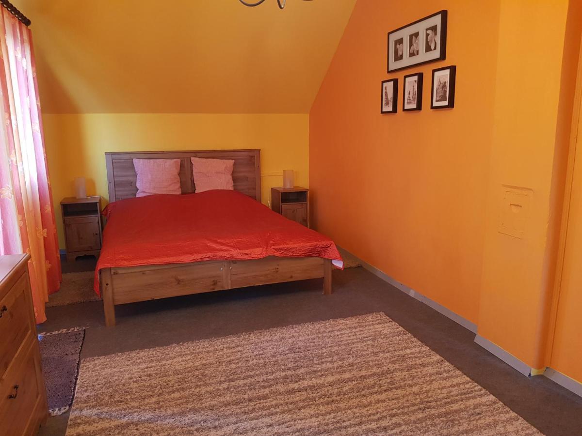 Nador Apartman Apartment Balatonlelle Exterior photo